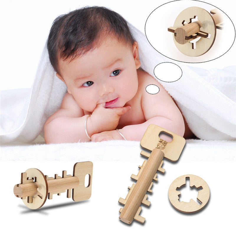 Bamboo Educational Lock and Key Toy-3