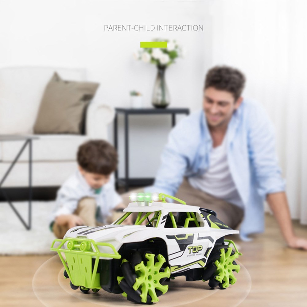 High-Speed Wireless RC Sports Car-1