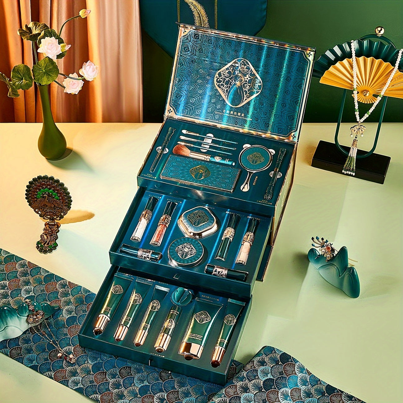 High-End 23pc Makeup Gift Set-2